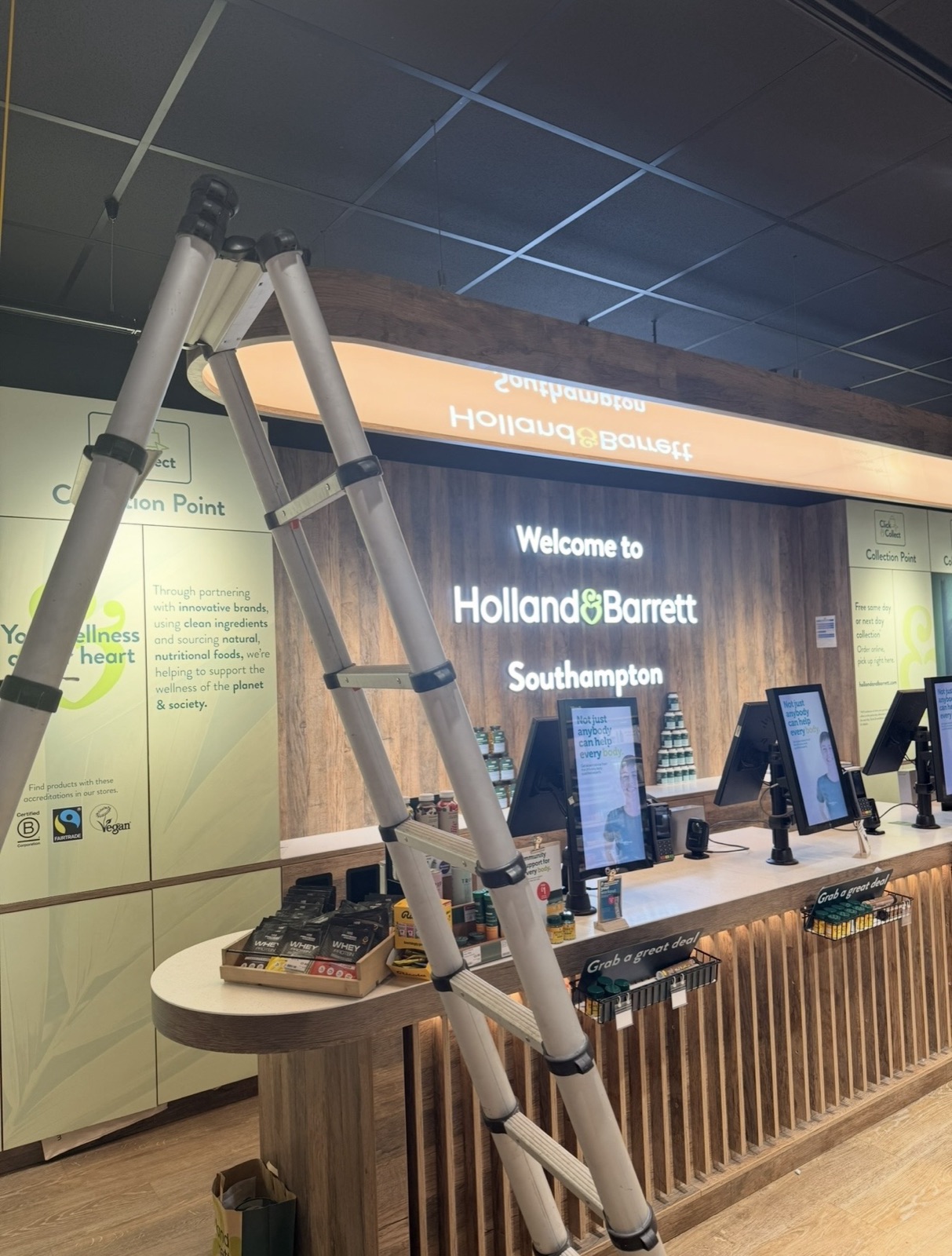 Holland & Barrett Southampton - live store treatment-room rollout