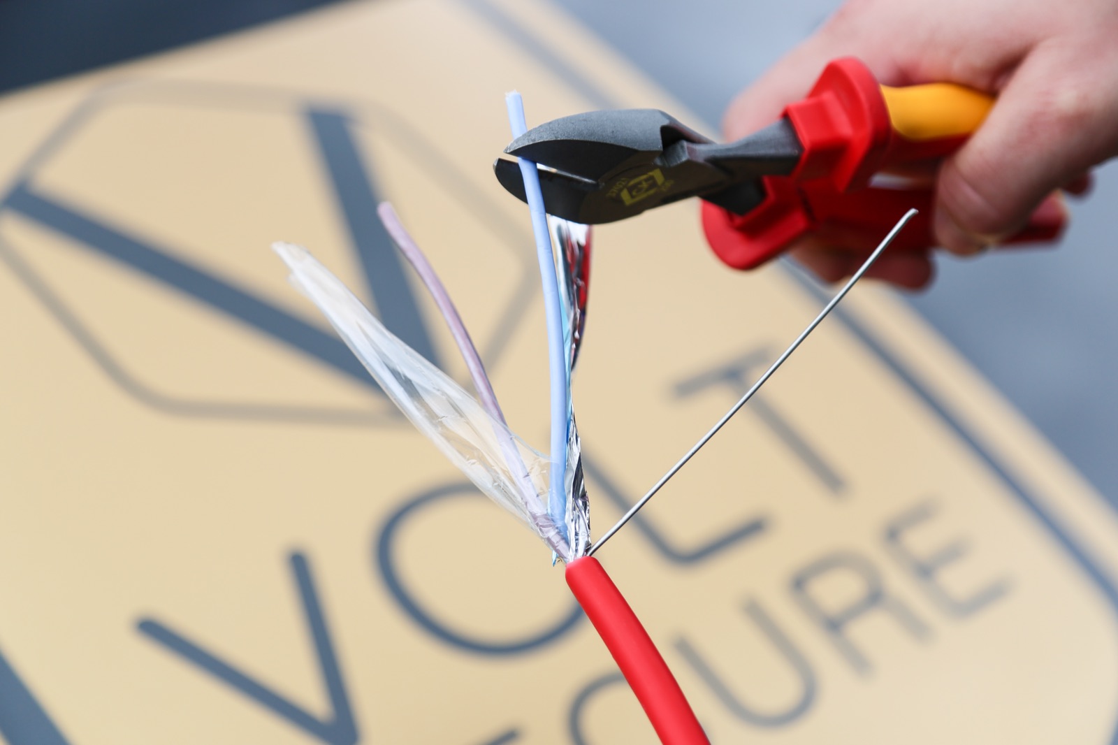 Branded installation tools - national retail fire programme